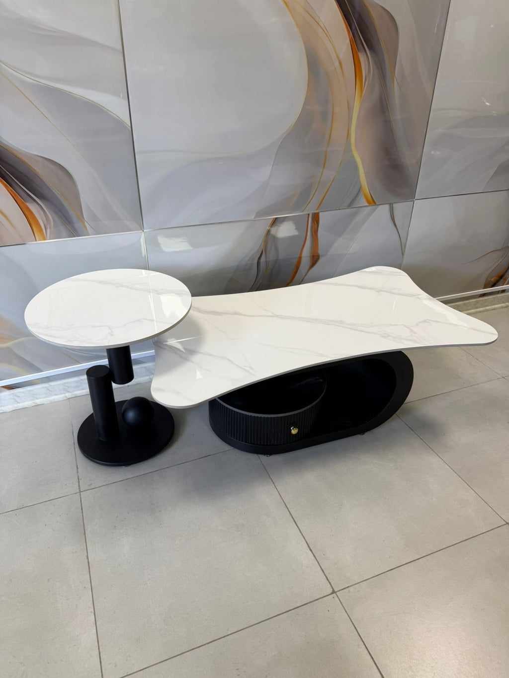 Mesa de Centro Ceramic  TOP Blanco & Onda Negra – Diseño con Almacenamiento Oculto para tu Living